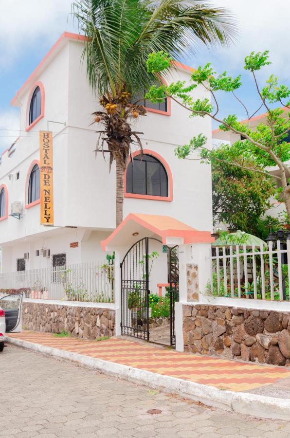 Casa De Nelly Hotel Puerto Baquerizo Moreno Luaran gambar