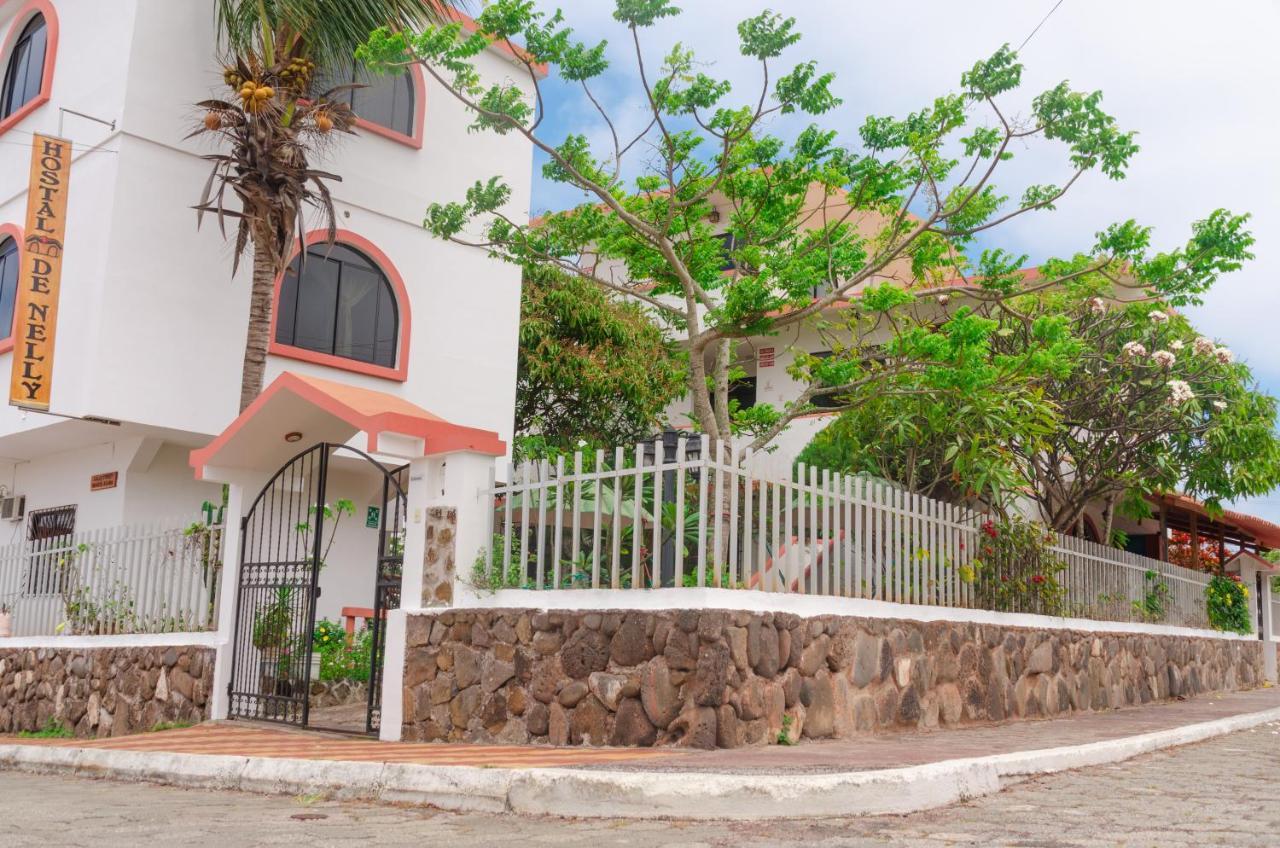 Casa De Nelly Hotel Puerto Baquerizo Moreno Luaran gambar