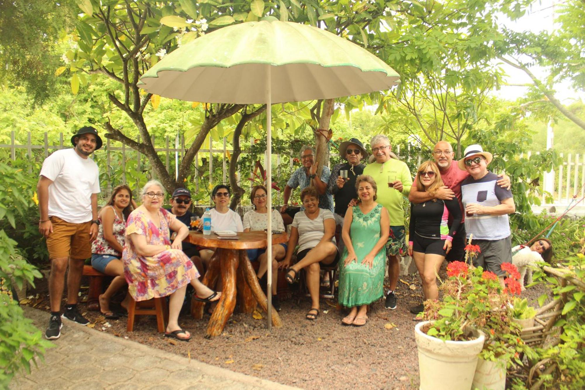 Casa De Nelly Hotel Puerto Baquerizo Moreno Luaran gambar