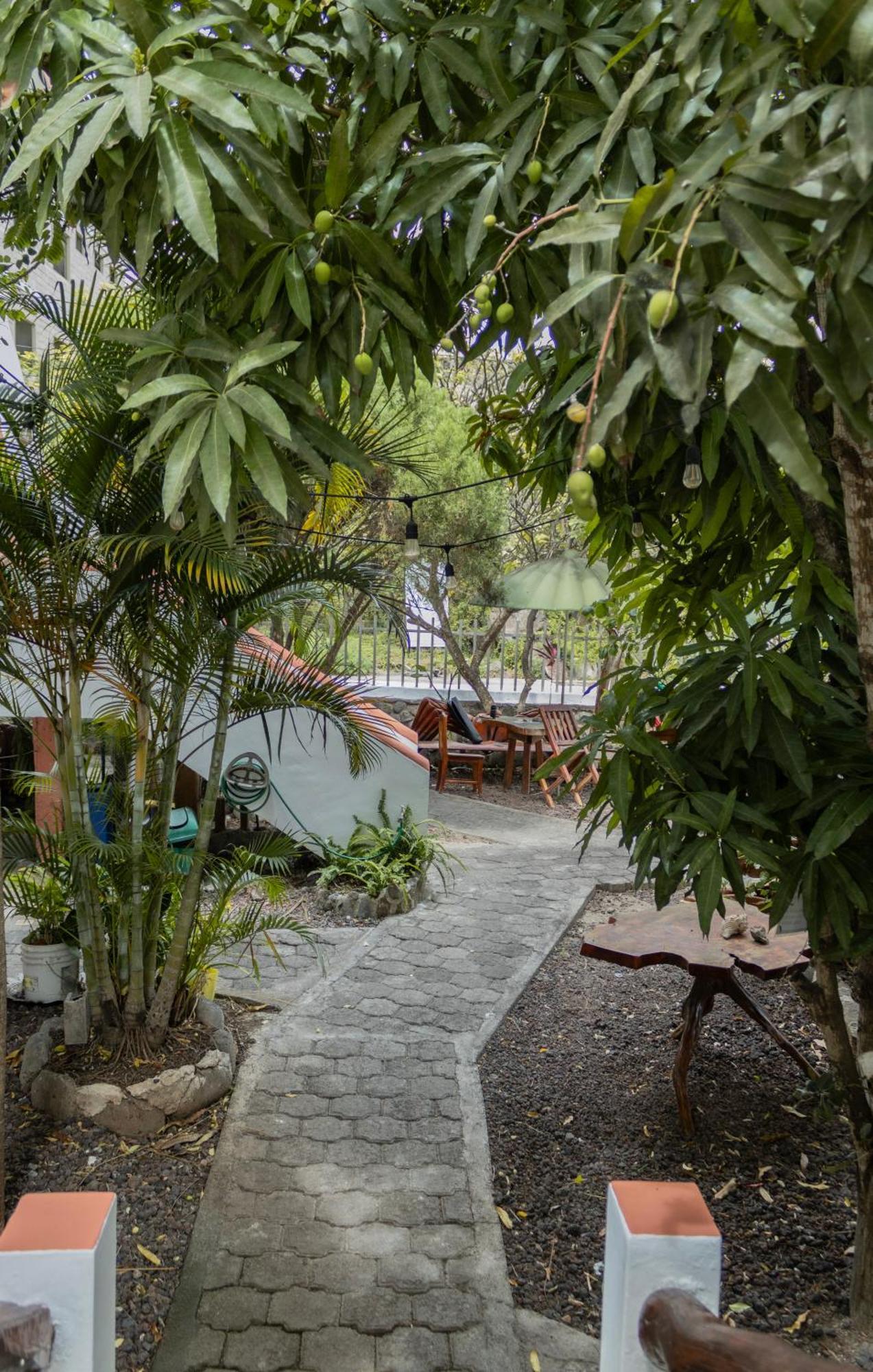 Casa De Nelly Hotel Puerto Baquerizo Moreno Luaran gambar